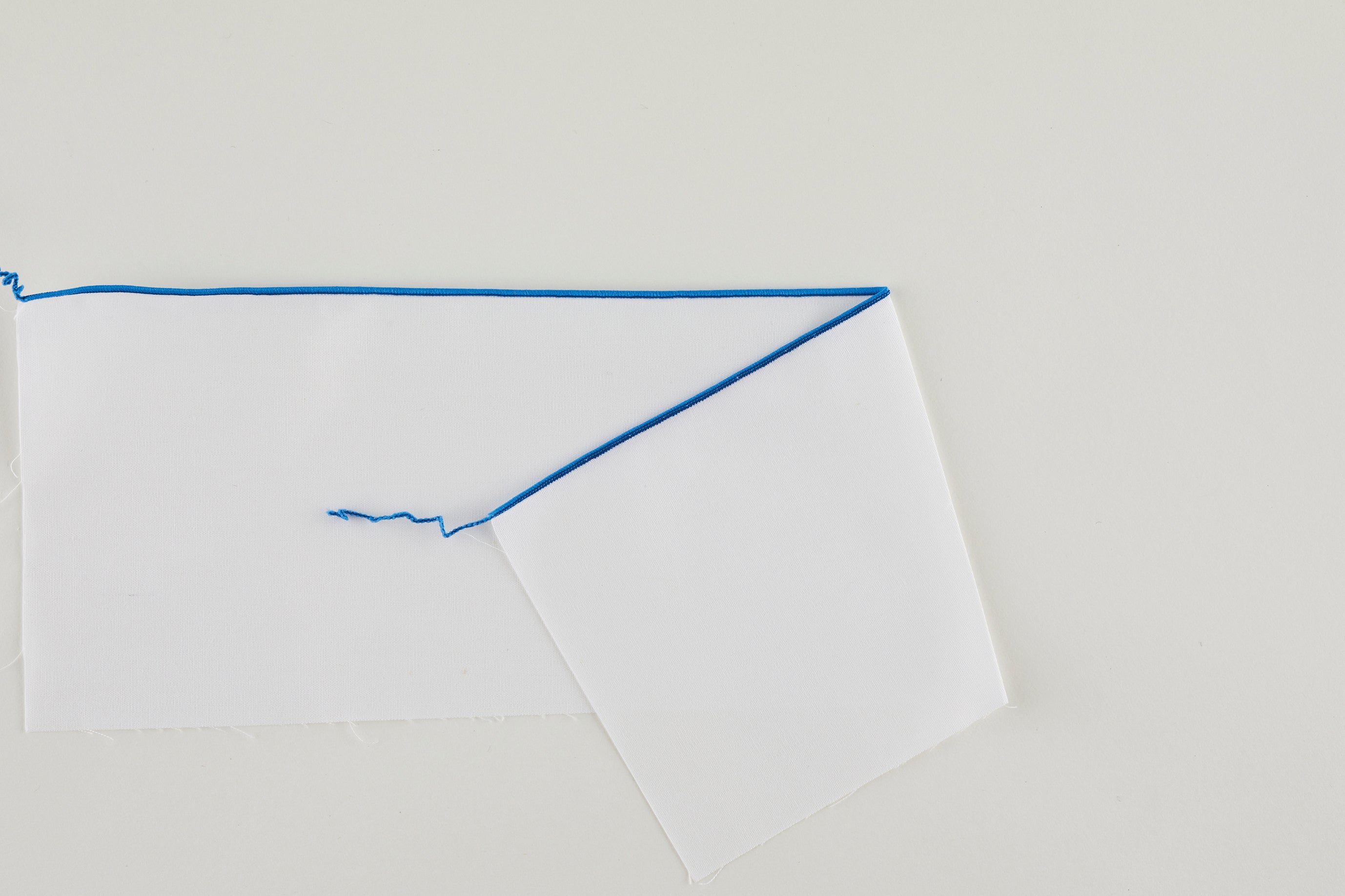 JUKI Akane MO-3000QVP Overlock Serger