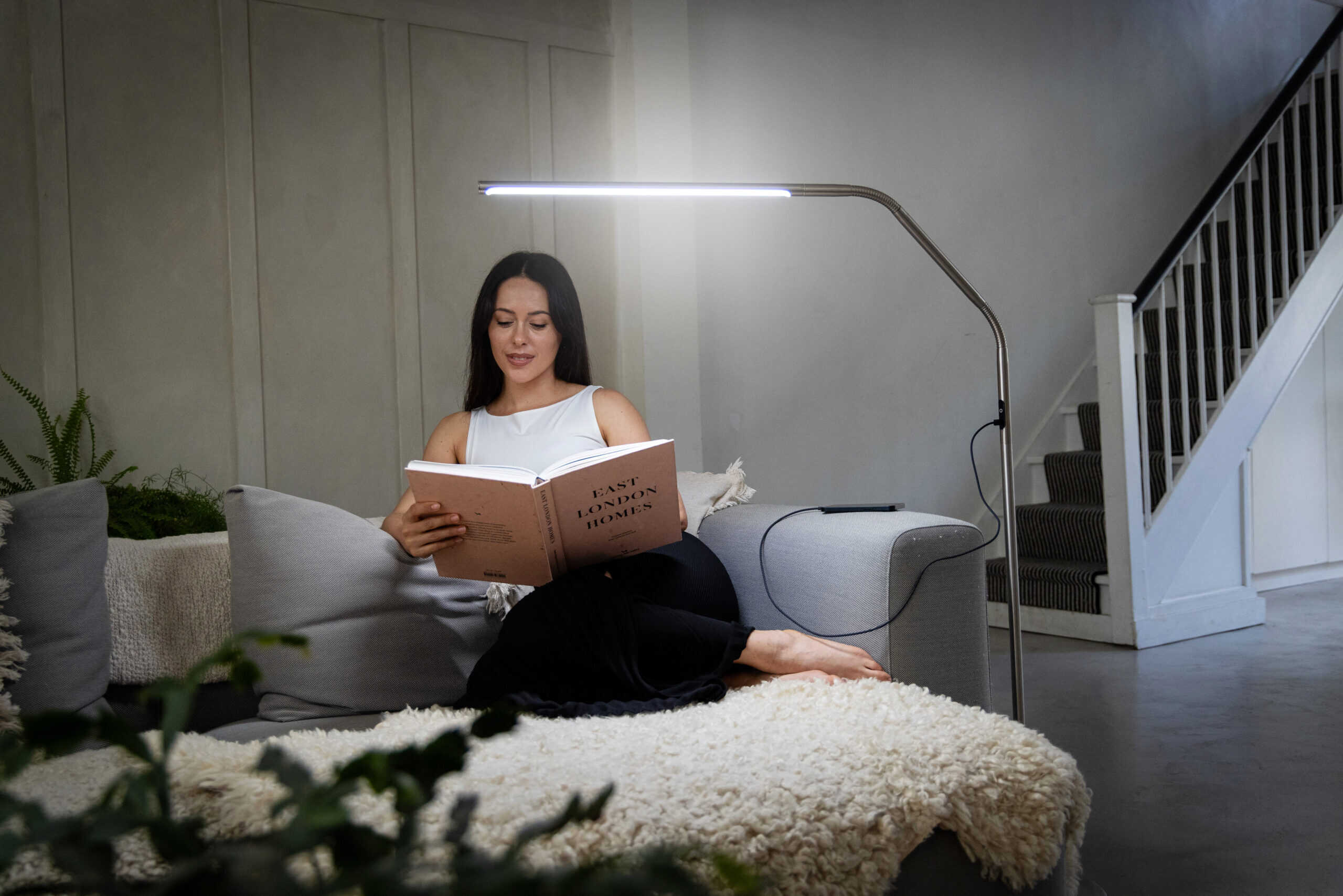 Slimline 4 Floor – Brushed Steel