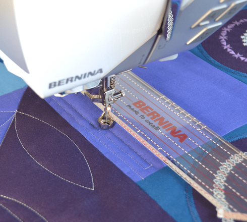 BSR STITCH PLATE WITH SENSOR 5.5 MM, B990