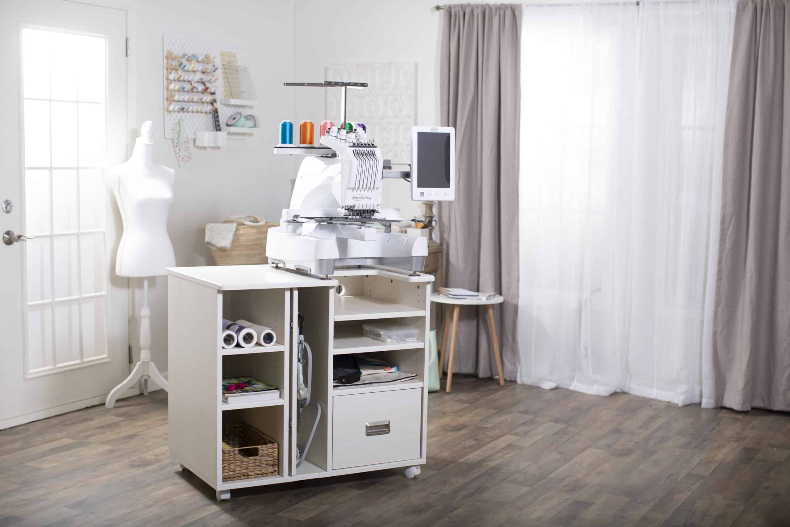 Baby Lock Array Multi 6 Needle Embroidery Machine