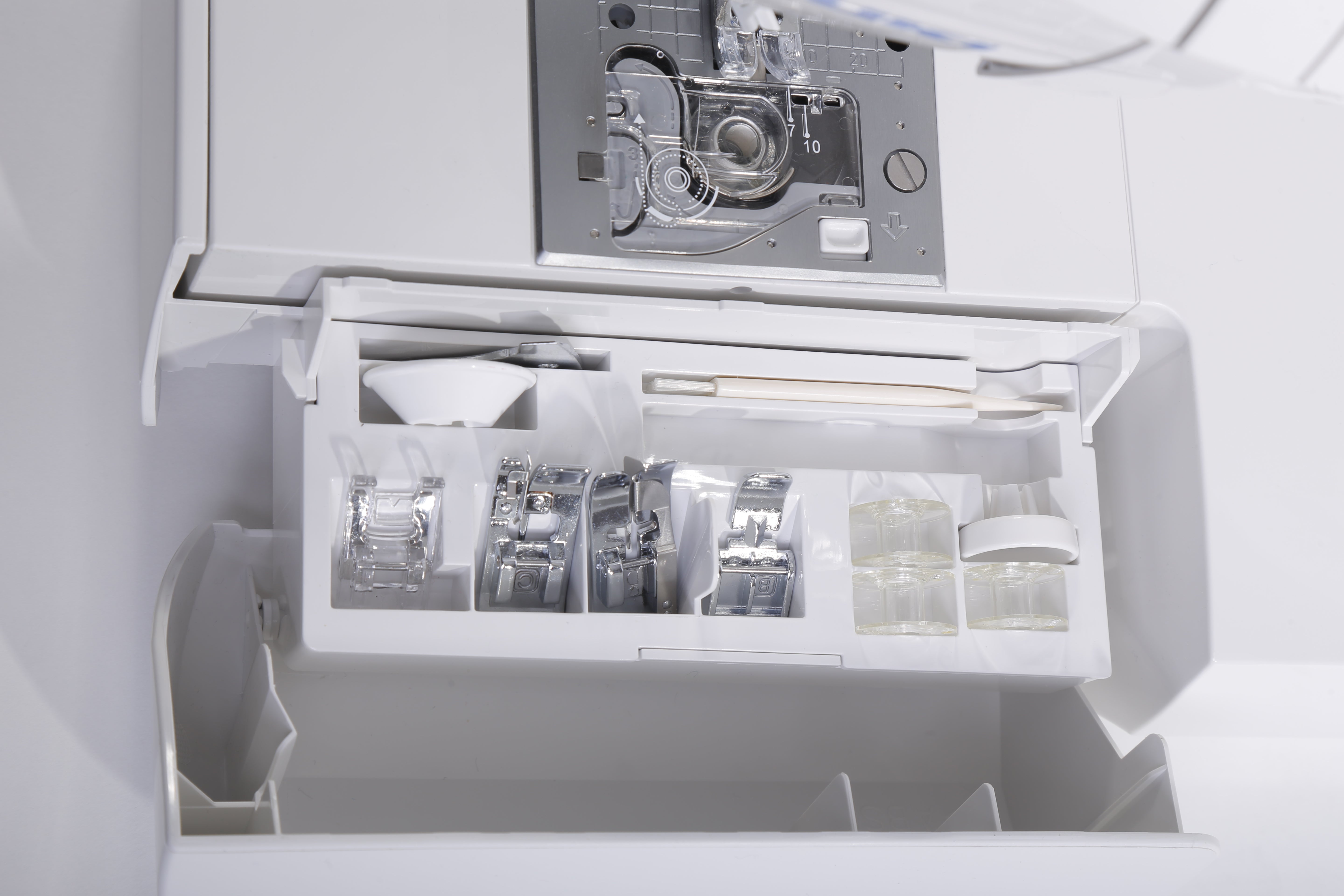 JUKI DX-2000QVP Sewing & Quilting Machine