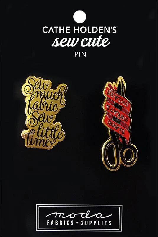 ENAMEL PIN SEW MUCH/SCISSOR 2CT