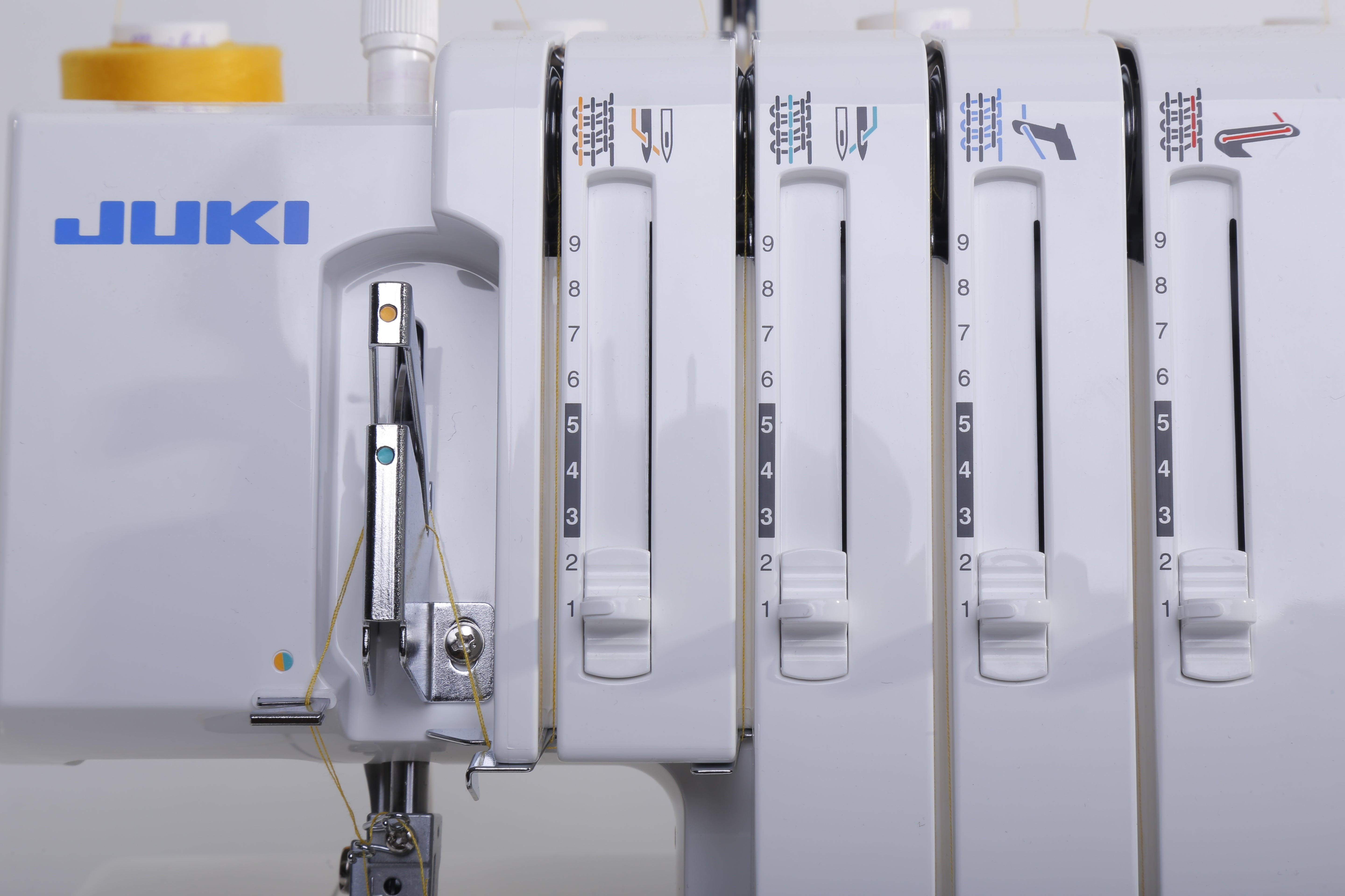 JUKI MO-114D Overlock Serger