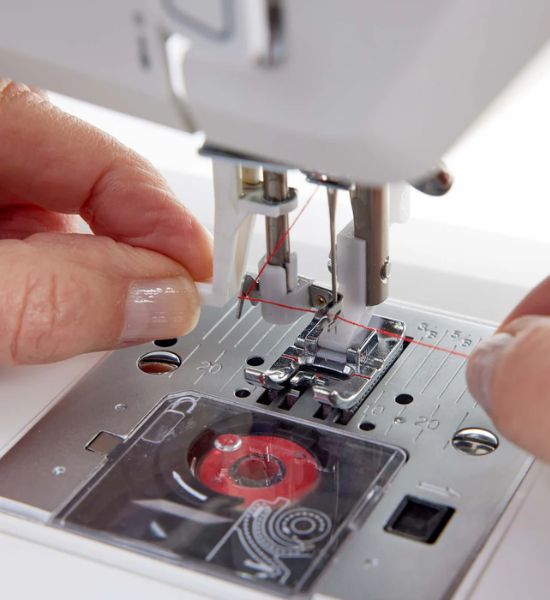 HUSQVARNA® VIKING® ONYX™ 15 Sewing Machine