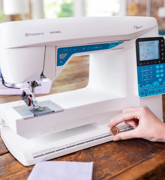 HUSQVARNA® VIKING® OPAL™ 650 Sewing Machine