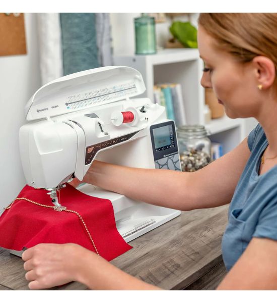 HUSQVARNA® VIKING® OPAL™ 690Q Sewing Machine