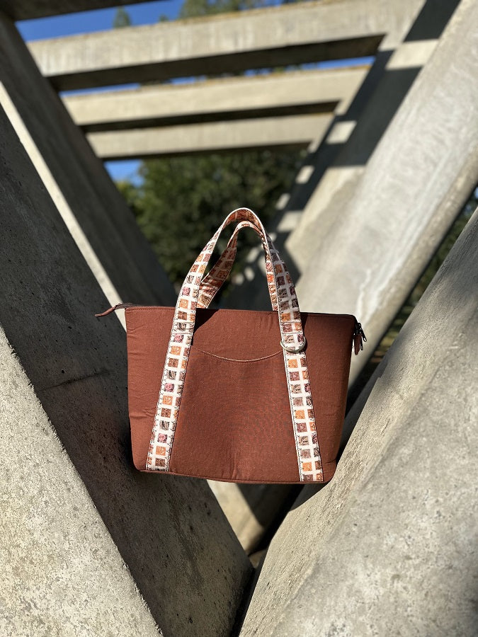 Oxbow Tote 10/28/25 & 10/29/25 9:30a – 4p