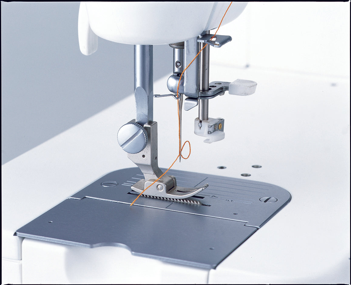 JUKI TL-2000Qi Sewing & Quilting Machine