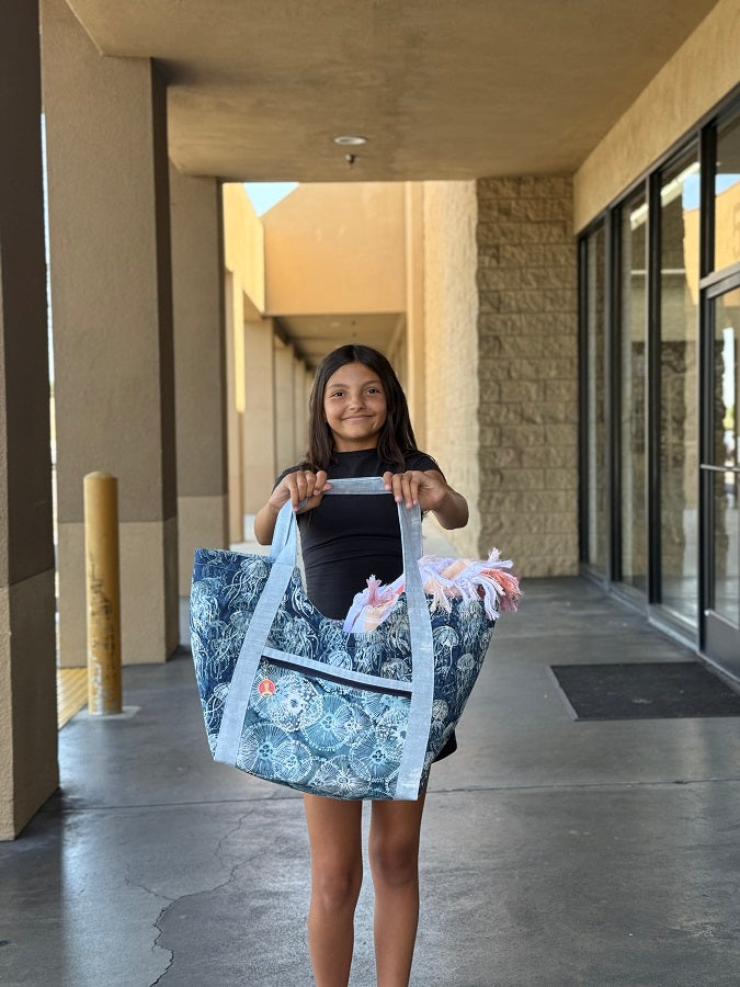 Poolside Tote 4/18/26 9:30a - 4p