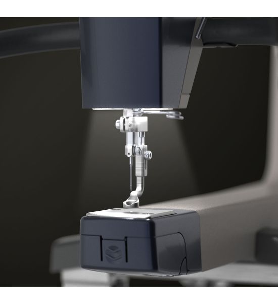 Grace Q’nique 19X — 19" Longarm Quilting Machine