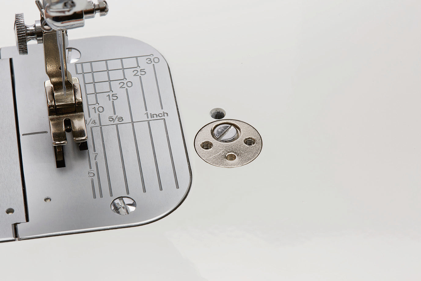 Juki TL-18QVP Haruka High-Performance Sewing Machine