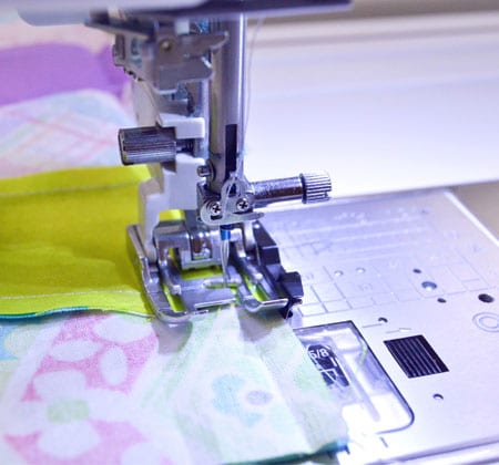AcuFeed Quilt Piecing Foot (Twin) (MC12000/MC14000/MC8200)