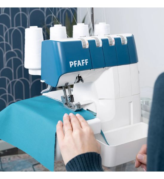 PFAFF® admire™ 1000 Overlock Machine