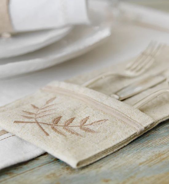 HUSQVARNA® VIKING® EMERALD™ 116 Sewing Machine