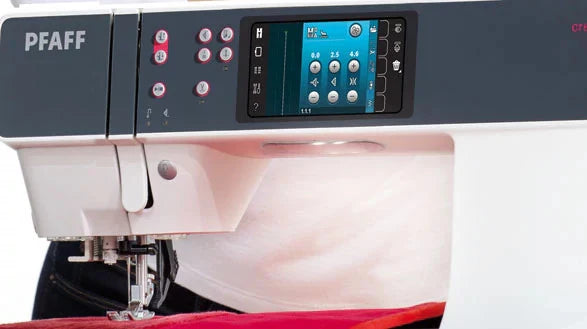 Refurbished PFAFF® creative™ 3.0 Sewing & Embroidery Machine