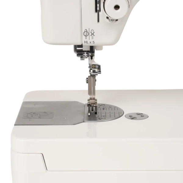 Janome HD9 V3