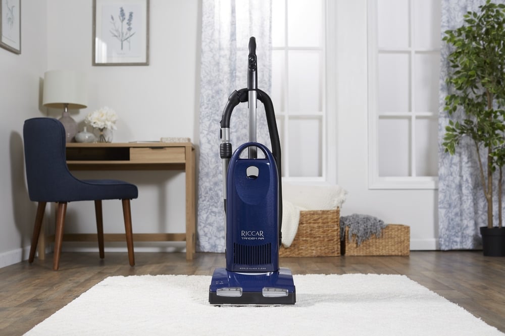 Tandem Air Deluxe Upright Vacuum