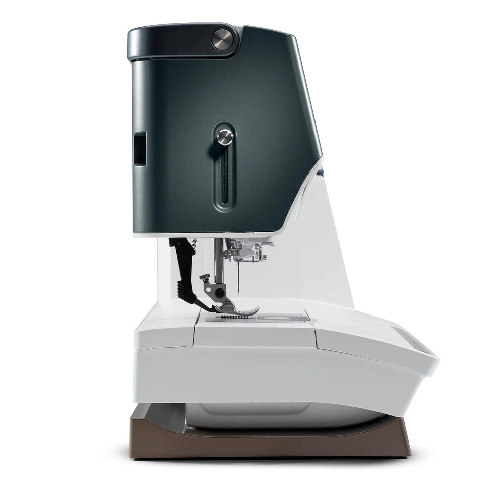 PFAFF® creative expression™ 750 Sewing and Embroidery Machine