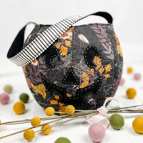 Peter Pumpkin Tote Paper Pattern