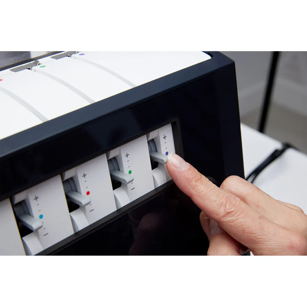 Refurbished PFAFF® admire™ air 6000 Black Coverlock Machine