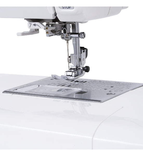 Janome 5300QDC Laundry Basket Quilts Sewing & Quilting Machine
