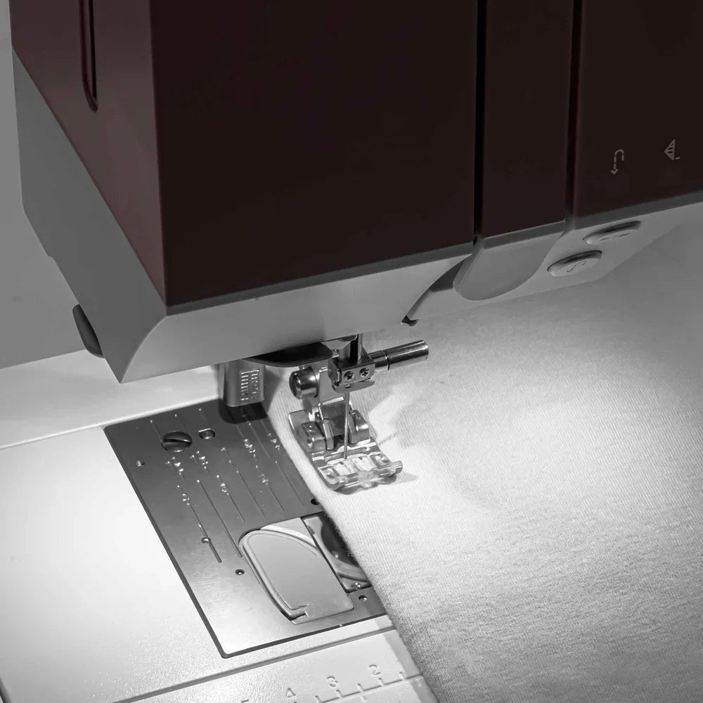 Refurbished PFAFF® quilt ambition™ 635 Sewing Machine