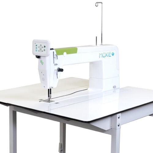 Handi Quilter Moxie ST Sit-Down Longarm Quilting Machine with InSight Table