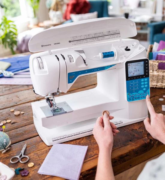 HUSQVARNA® VIKING® OPAL™ 650 Sewing Machine