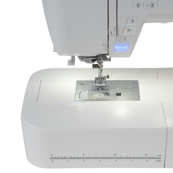 Janome Skyline 8