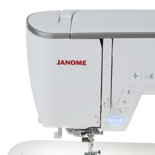 Janome Skyline 8