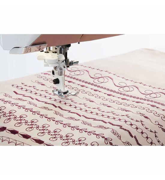 Husqvarna Viking Designer Epic 2 — Pre-Loved OPEN BOX