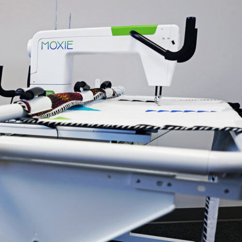 Handi Quilter Moxie 15 Longarm Quilting Machine