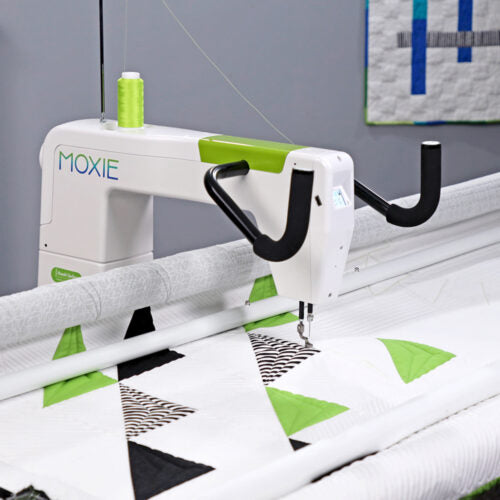 Handi Quilter Moxie 15 Longarm Quilting Machine