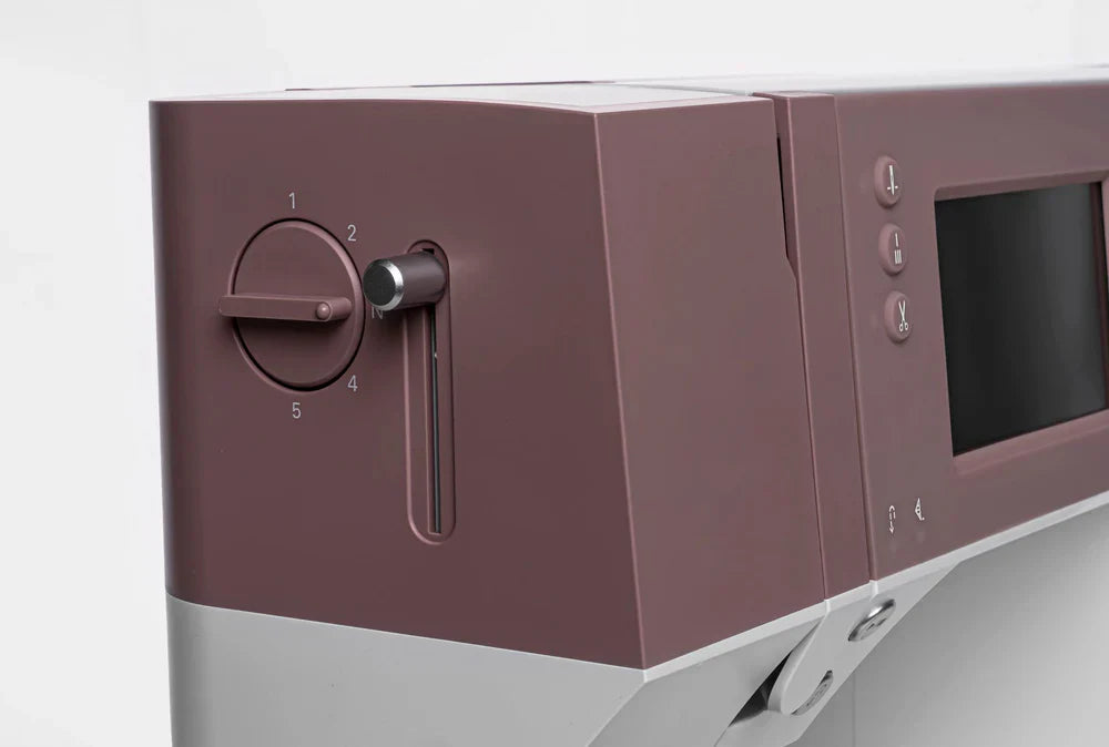 Refurbished PFAFF® quilt ambition™ 635 Sewing Machine