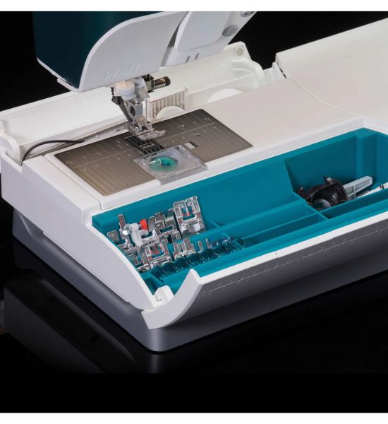 PFAFF® performance icon™ Sewing Machine